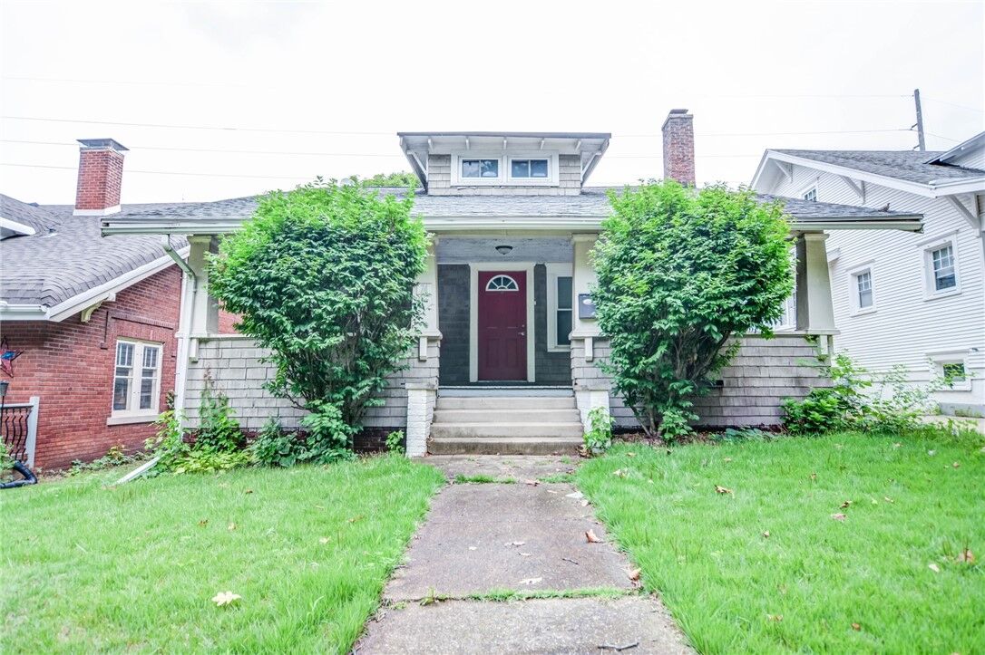 Property Photo:  74 Fairview Place  IL 62522 