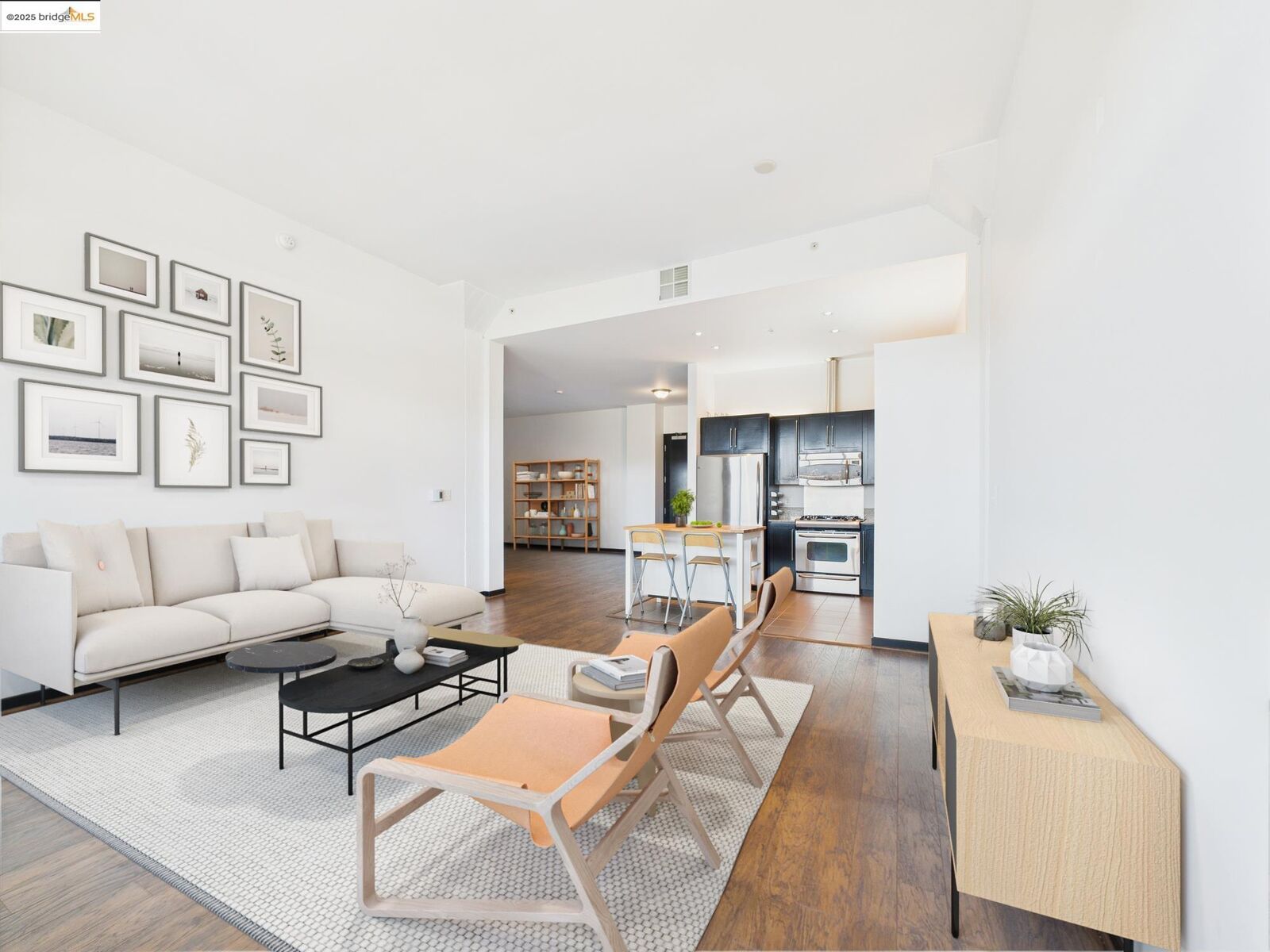 Property Photo: 1001 46th St 503 CA 94608