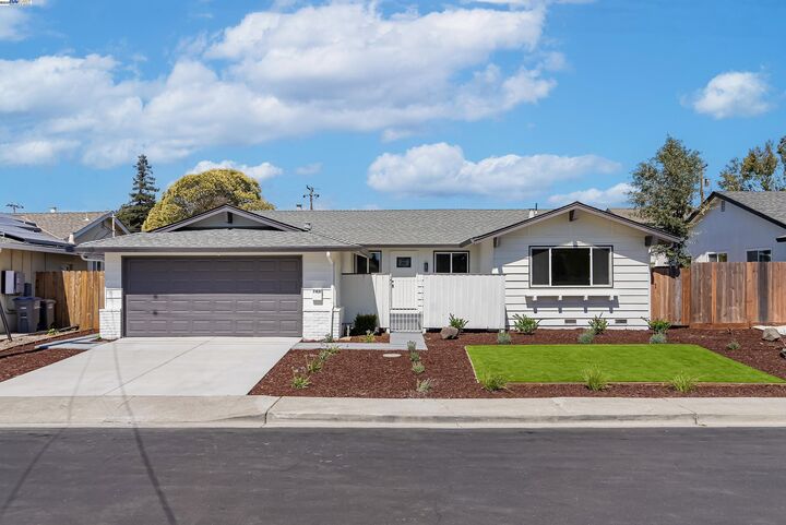 7421 Brookdale Ct  Dublin CA 94568 photo