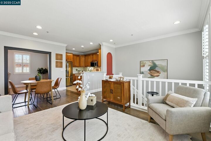 Property Photo:  13 Oak Treat Ct  CA 94597 
