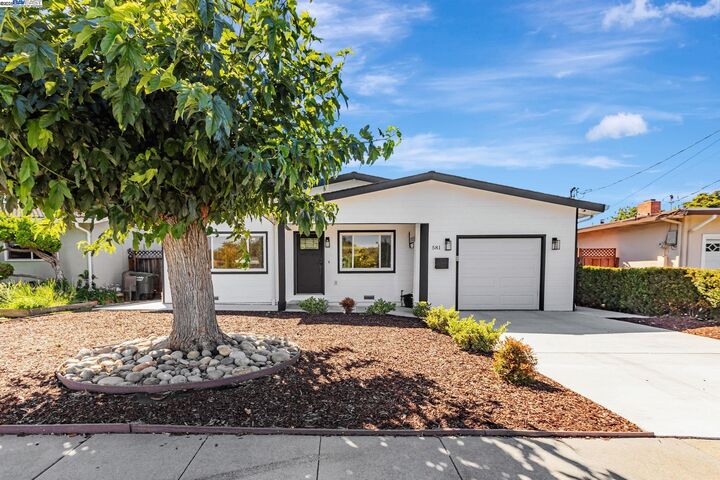 Property Photo: 581 Kirk Ave CA 94085