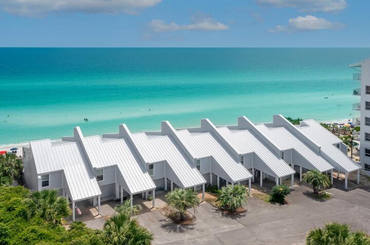 Property Photo: 2381 W County Highway 30A Highway Unit 3A FL 32459