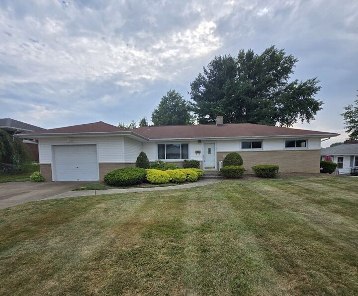 3514 Fountain Way  Erie PA 16506 photo