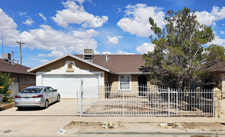 12280 Delacroix Drive  El Paso TX 79936 photo