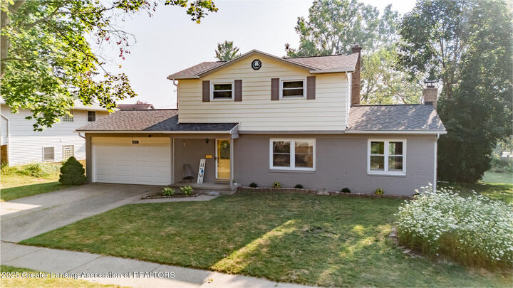 2300 Vassar Drive  Lansing MI 48912 photo