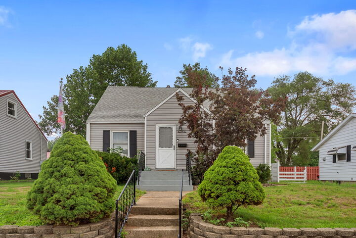 Property Photo: 506 Tremont Street IN 46360
