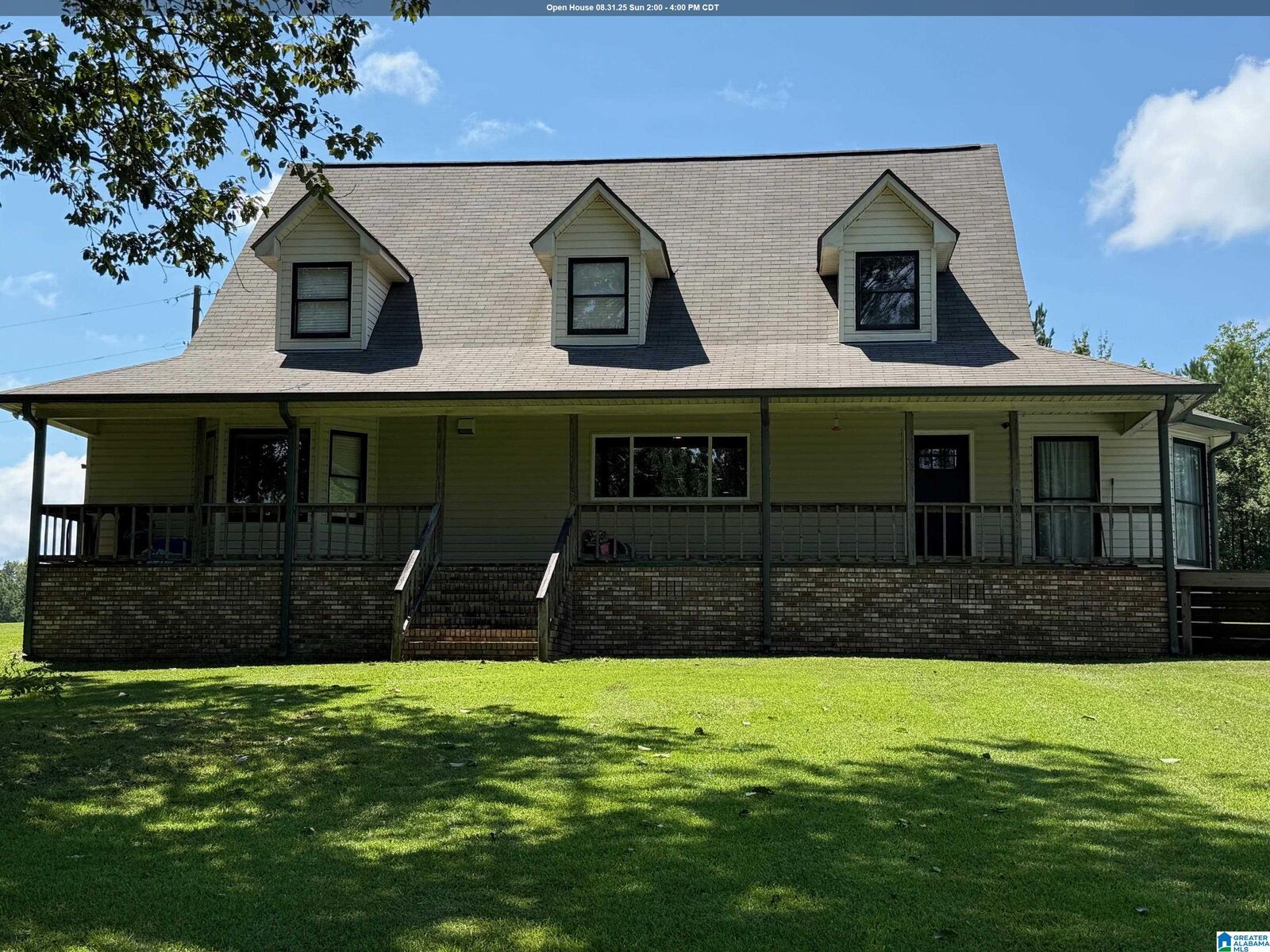 Property Photo: 1050 Morris Road AL 35128