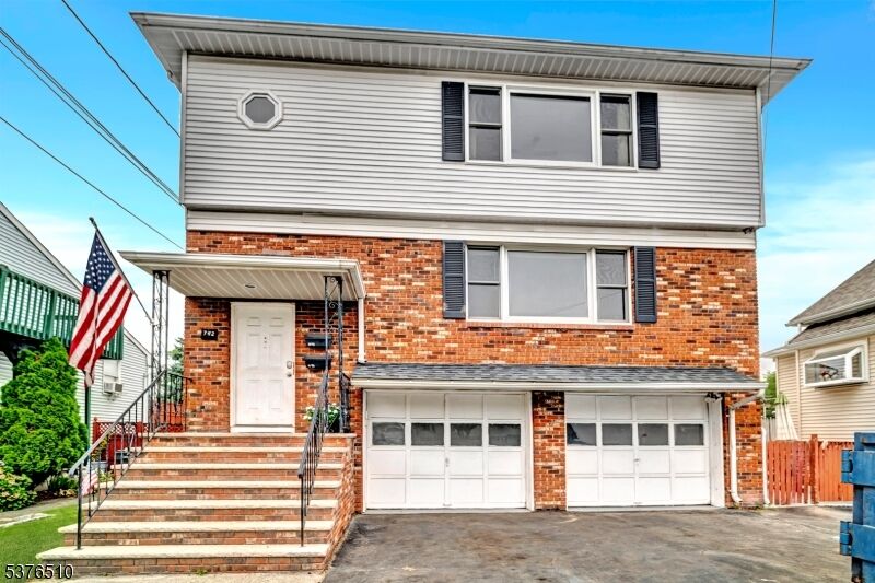 Property Photo:  742 Walnut Street  NJ 08812 