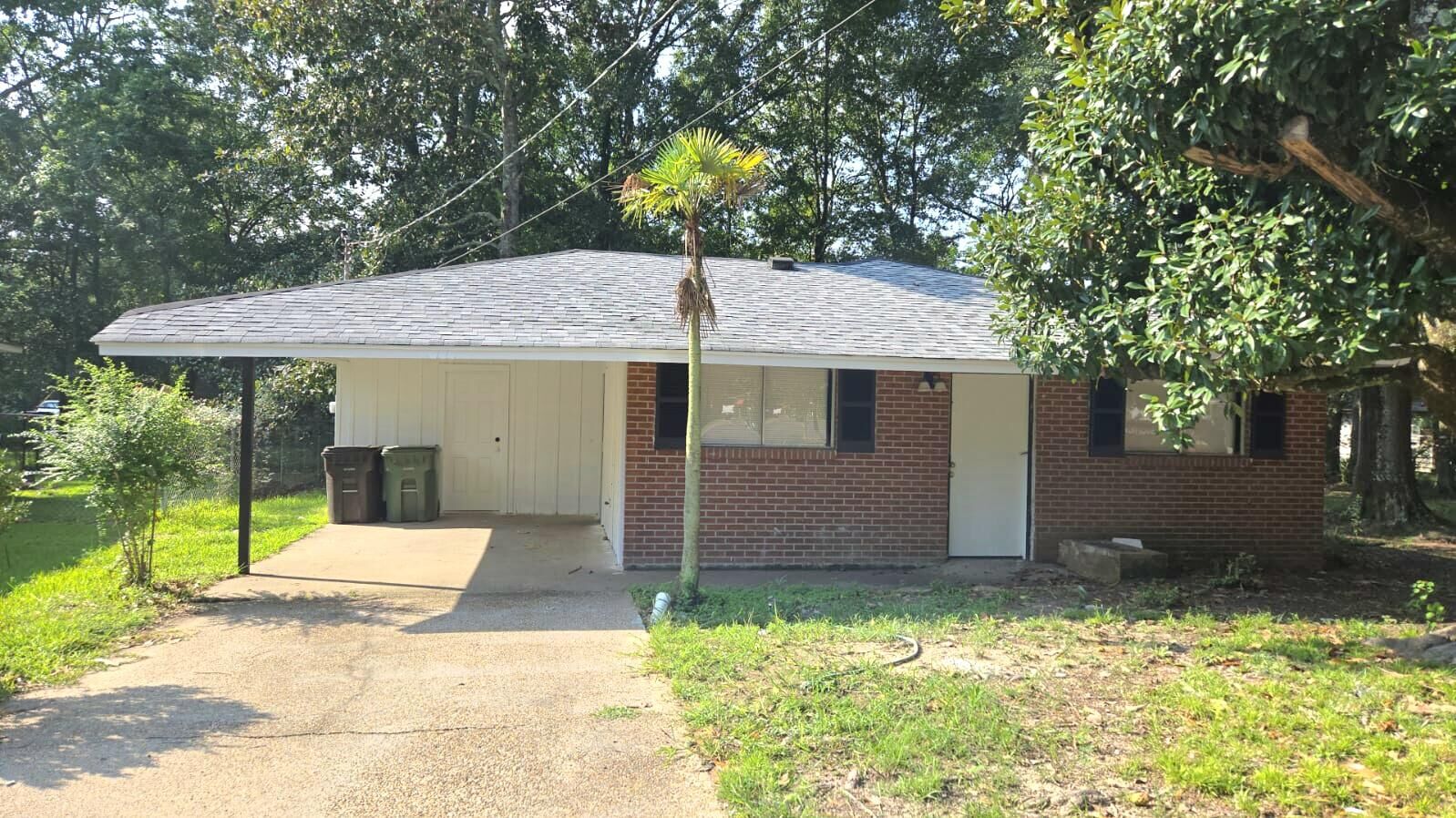 Property Photo: 105 Ashford Circle MS 39401