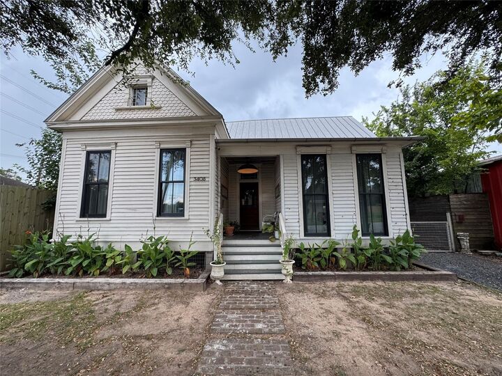 3408 Garrow Street A  Houston TX 77003 photo