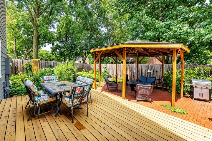 Property Photo: 3701 Aspen Drive IA 50265
