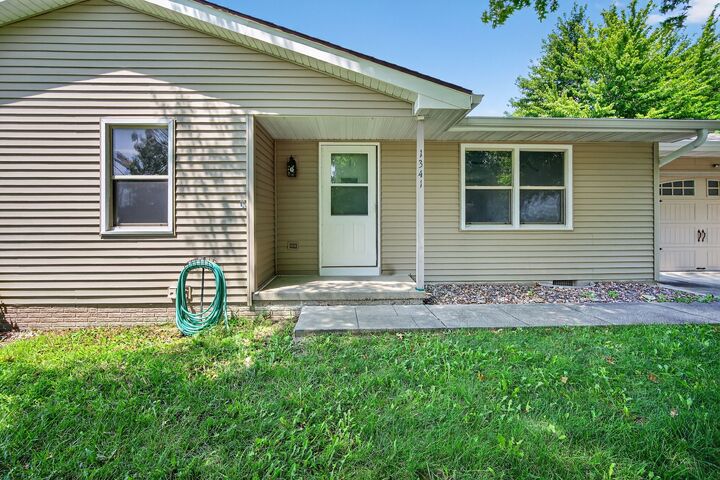 Property Photo:  1341 E 20th Street  IA 50211 