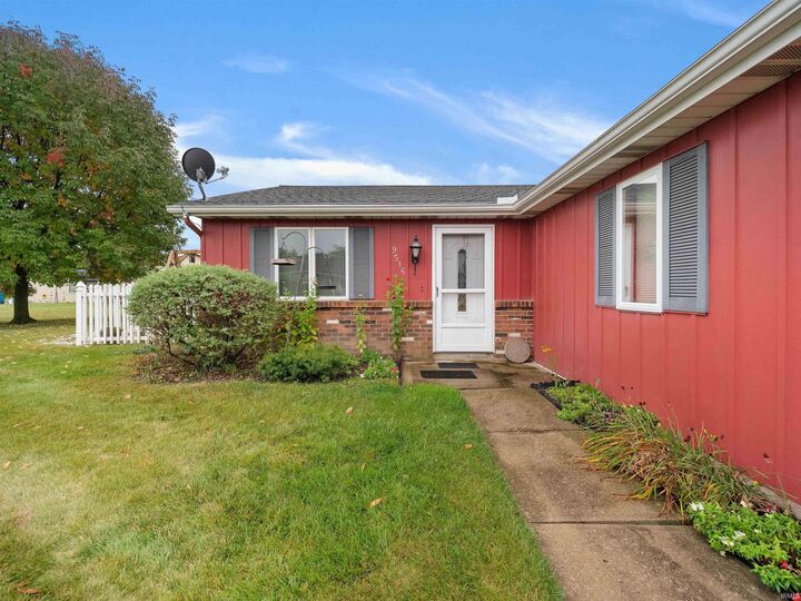 Property Photo: 9516 Elk Grove Court IN 46774-1991