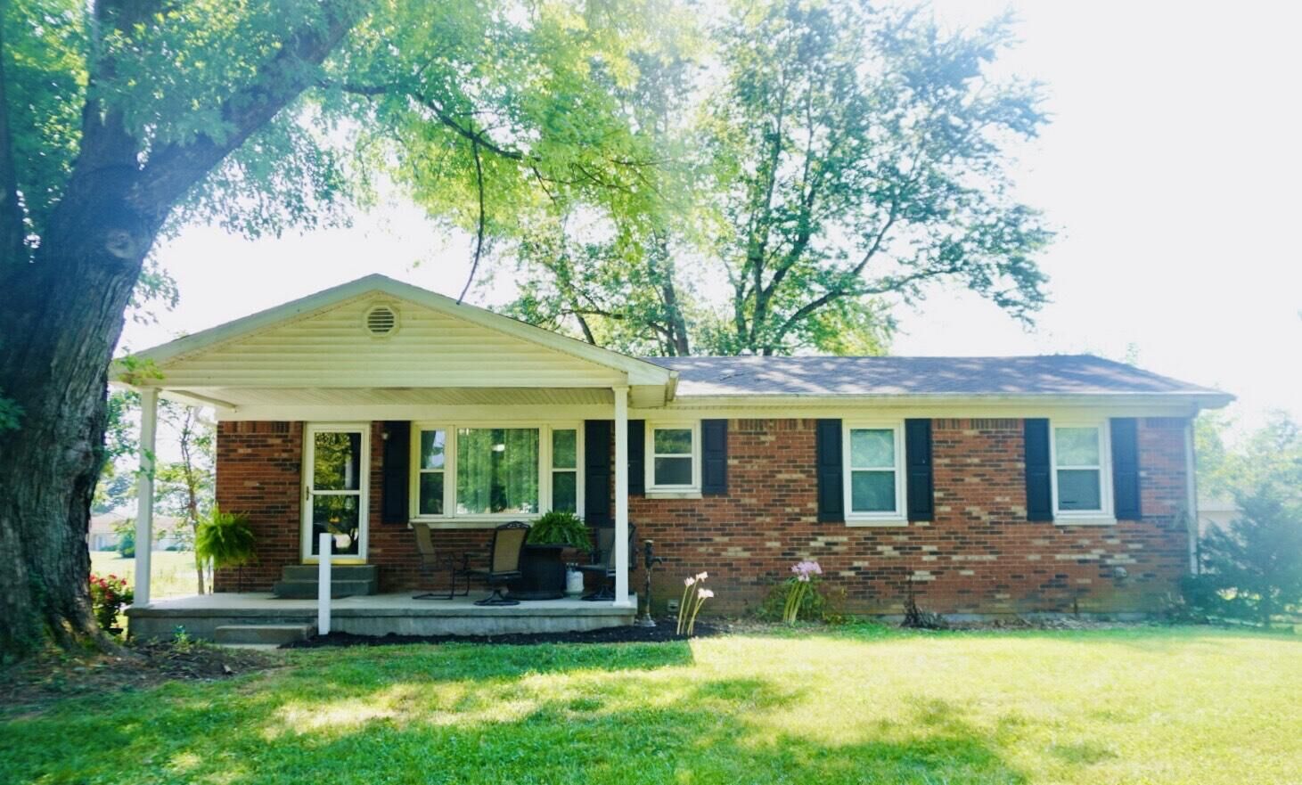 Property Photo:  1033 Melody Lane  KY 40342 