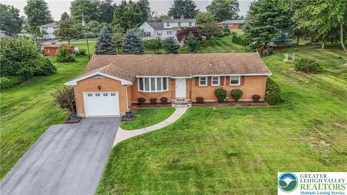 Property Photo:  3223 Lewis Avenue  PA 18020 