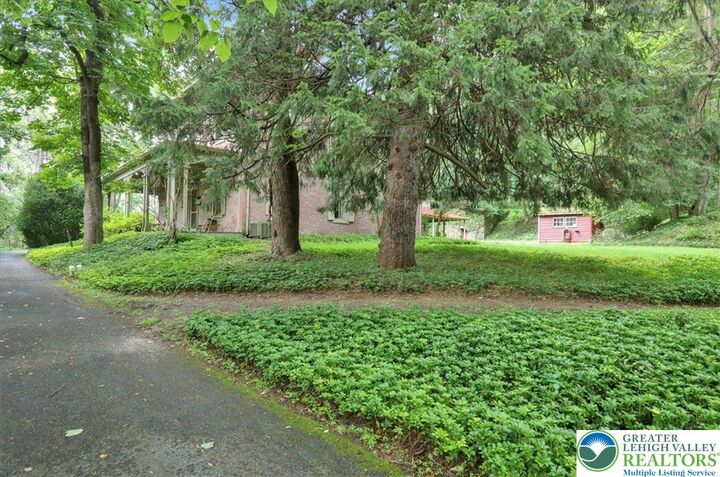 Property Photo:  1670 Moselem Springs Road  PA 19526 