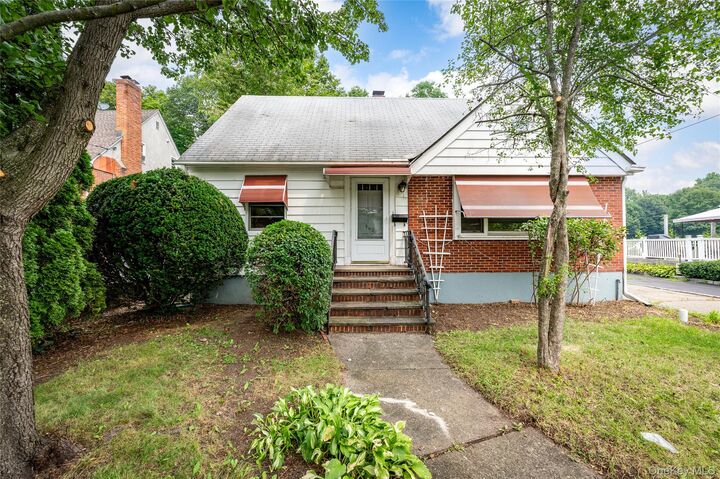 962 Pemart Avenue  Peekskill NY 10566 photo