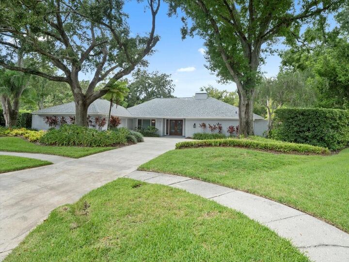 Property Photo:  4205 Wayside Willow Court  FL 33618 