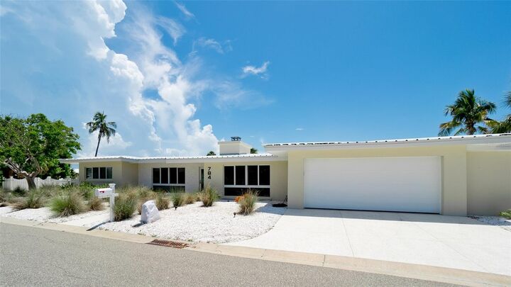 Property Photo:  784 Saint Judes Dr N  FL 34228 