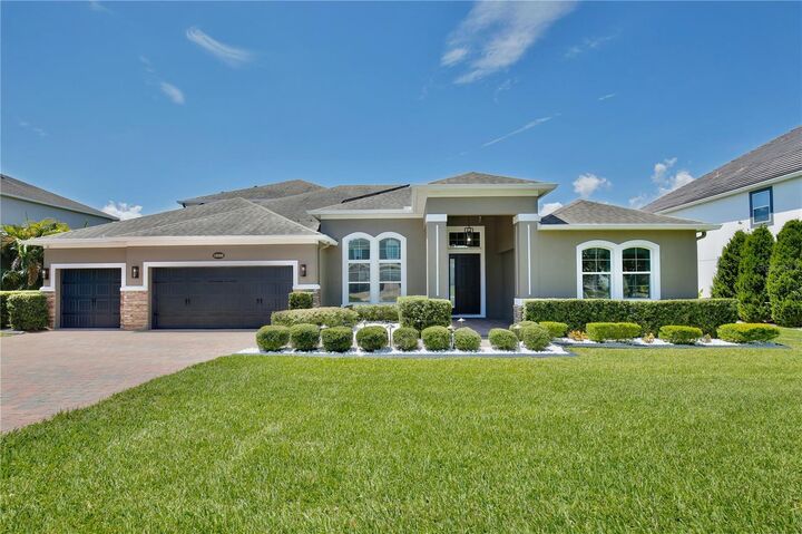 Property Photo:  16098 Johns Lake Overlook Drive  FL 34787 