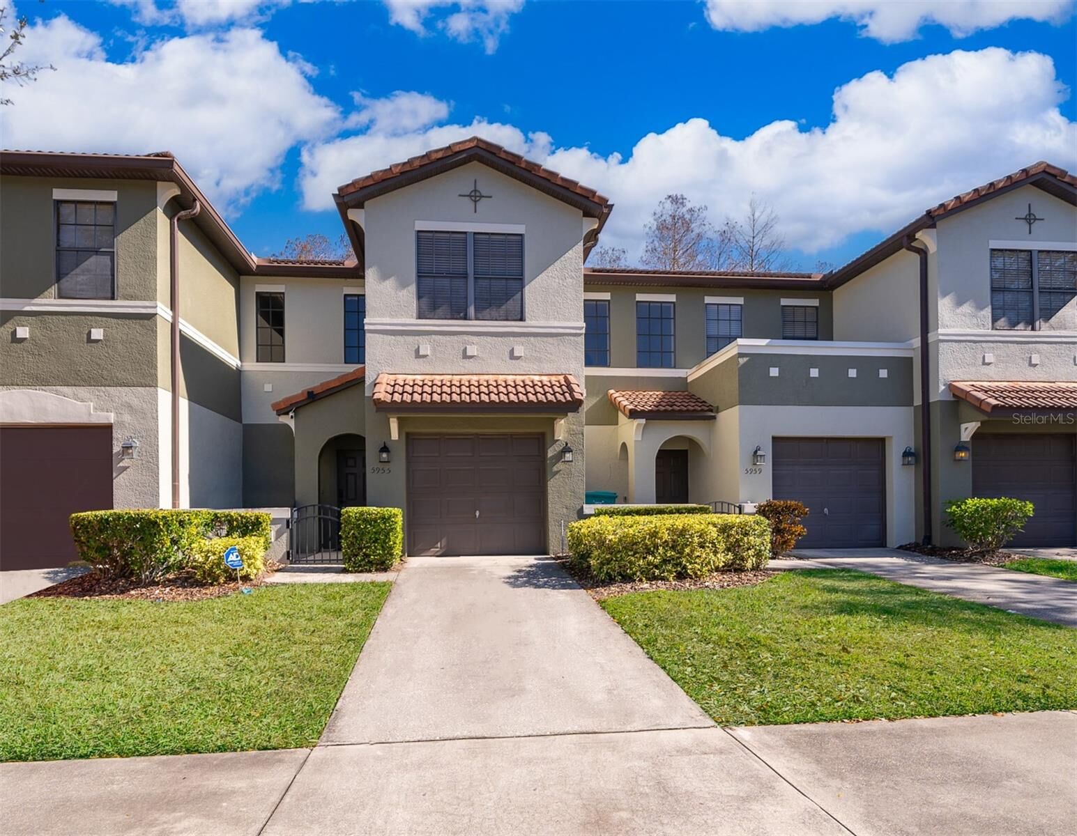 Property Photo:  5955 Tivoli Gardens Boulevard  FL 32829