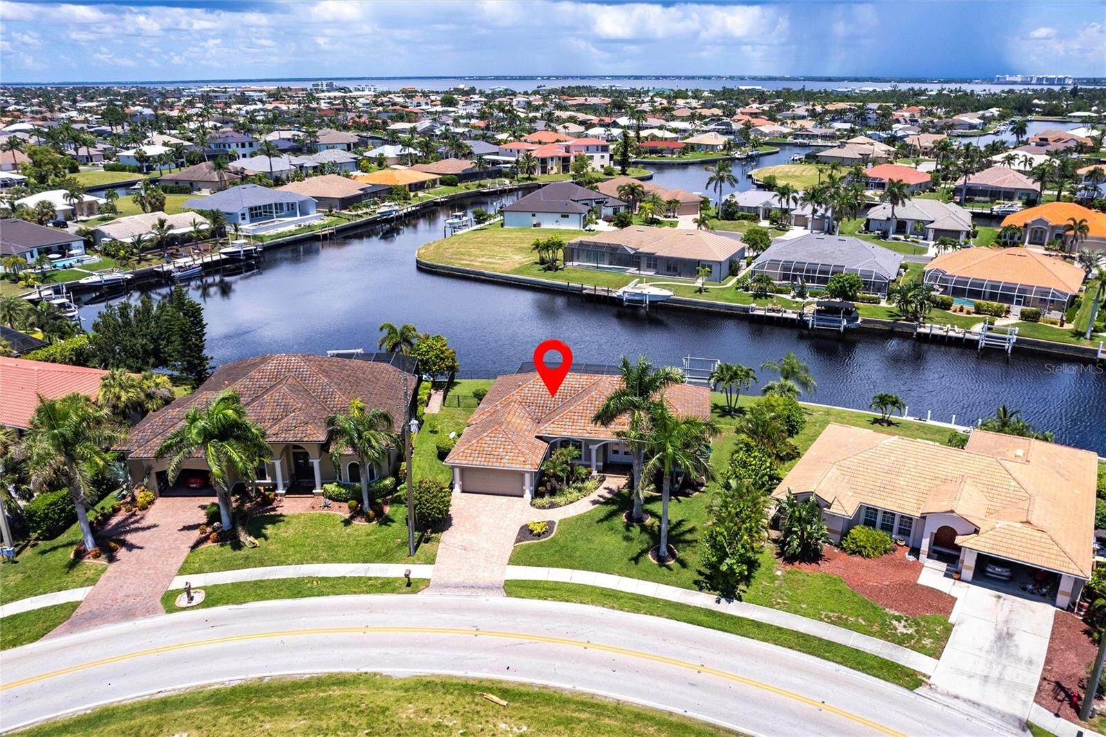 Property Photo: 2346 Magdalina Drive FL 33950