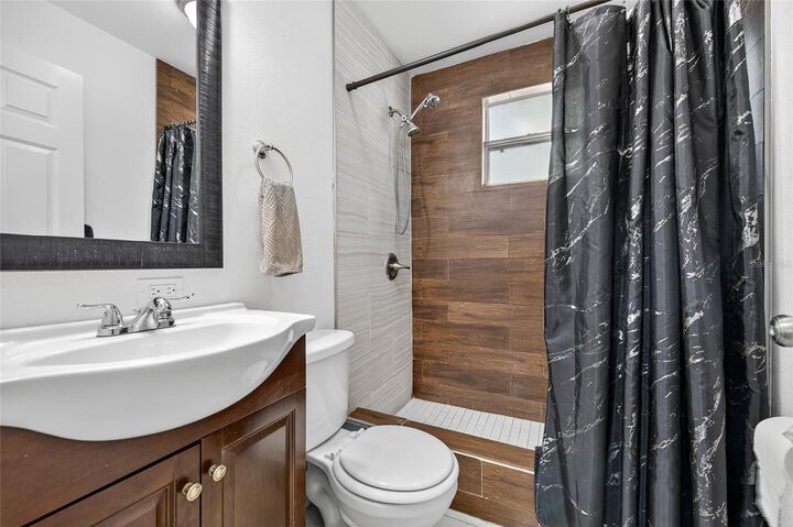 Property Photo: 1318 San Jose Boulevard FL 32117