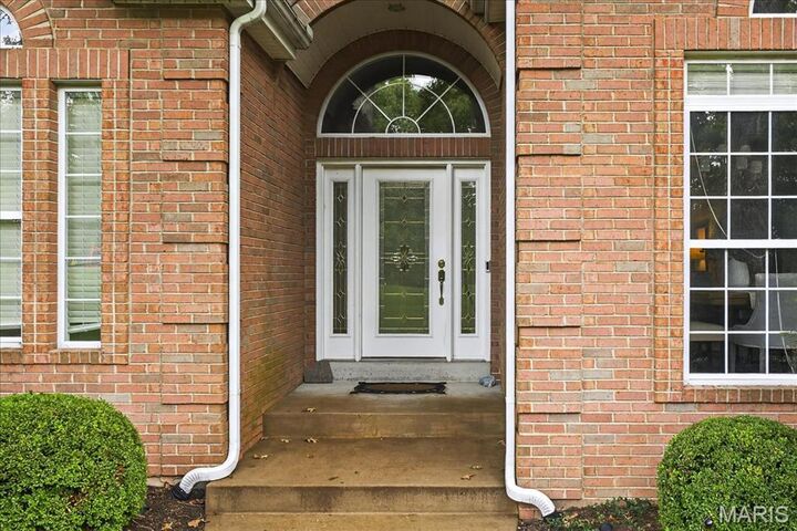 Property Photo:  528 Clover Leaf Hill Court  MO 63040 