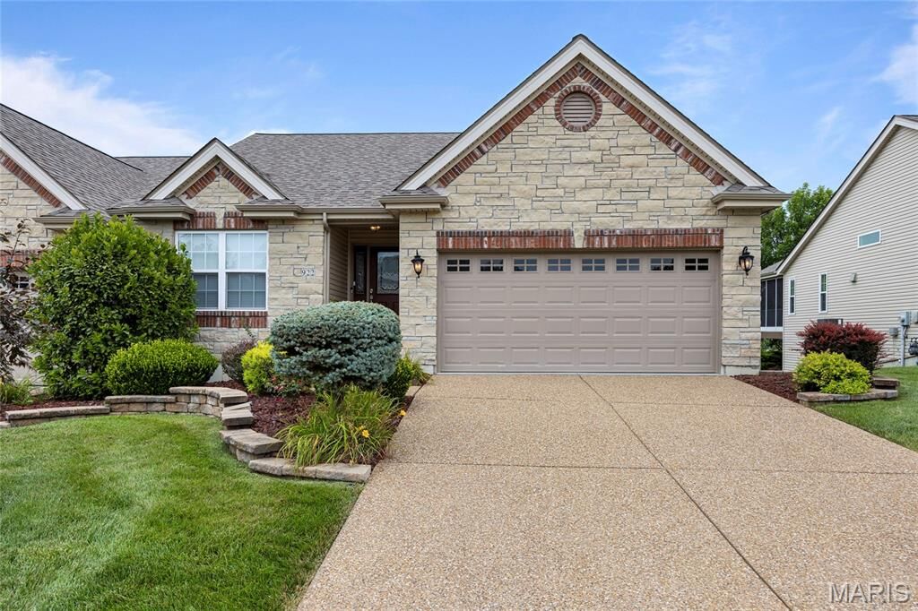Property Photo: 922 Daffodil Ridge Drive MO 63366
