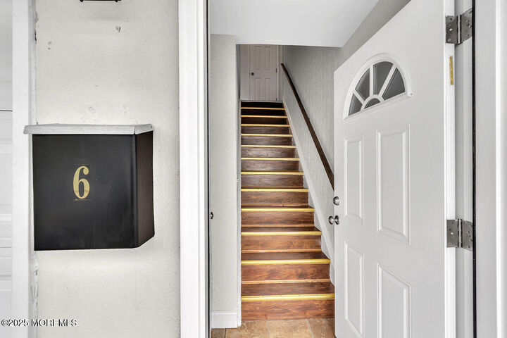 Property Photo:  6 Beachway Avenue 6  NJ 07734 