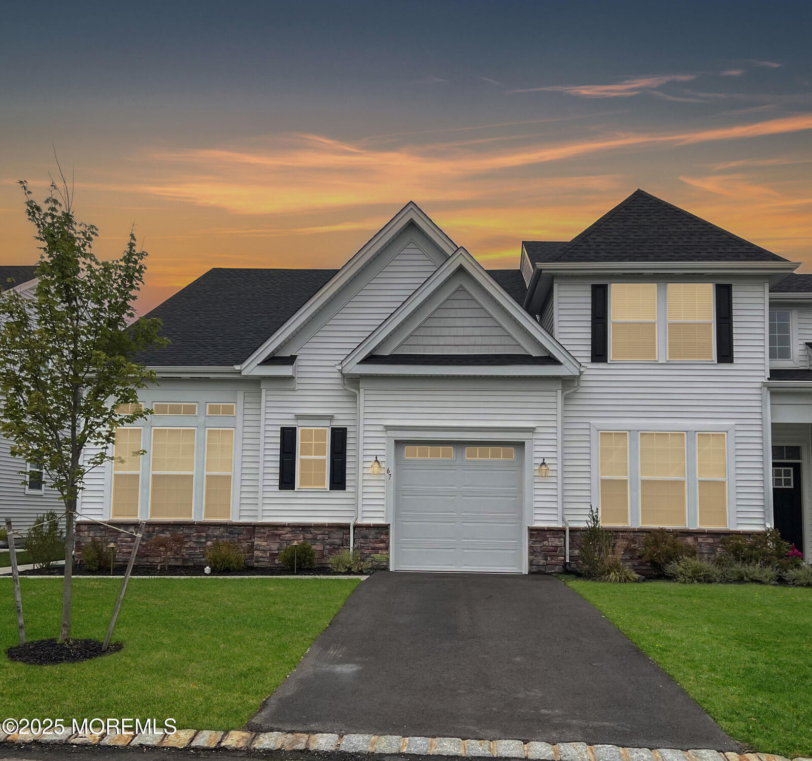 Property Photo:  67 Aqueduct Boulevard  NJ 08533 