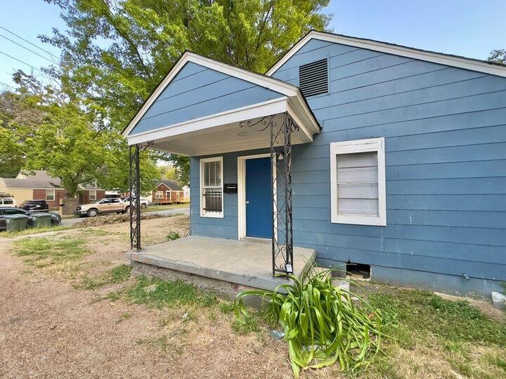 Property Photo:  1357 Salem St  TN 38122 