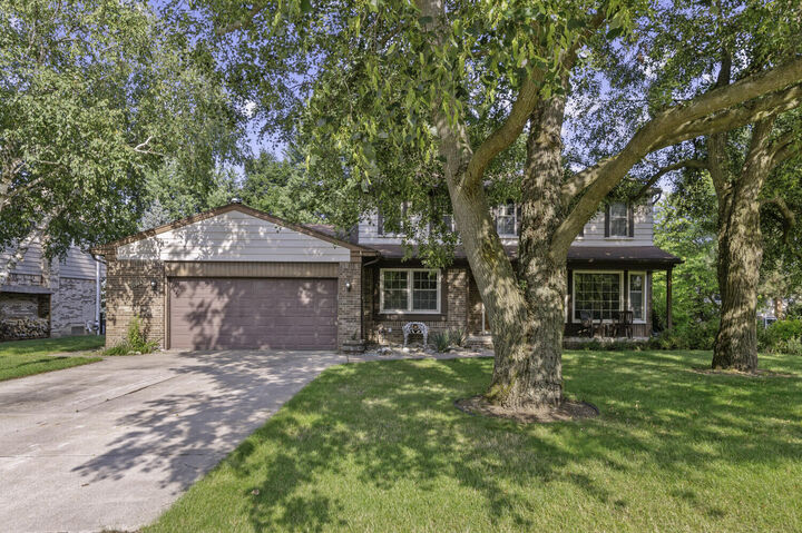 Property Photo:  21944 Rossdale Court  MI 48167 