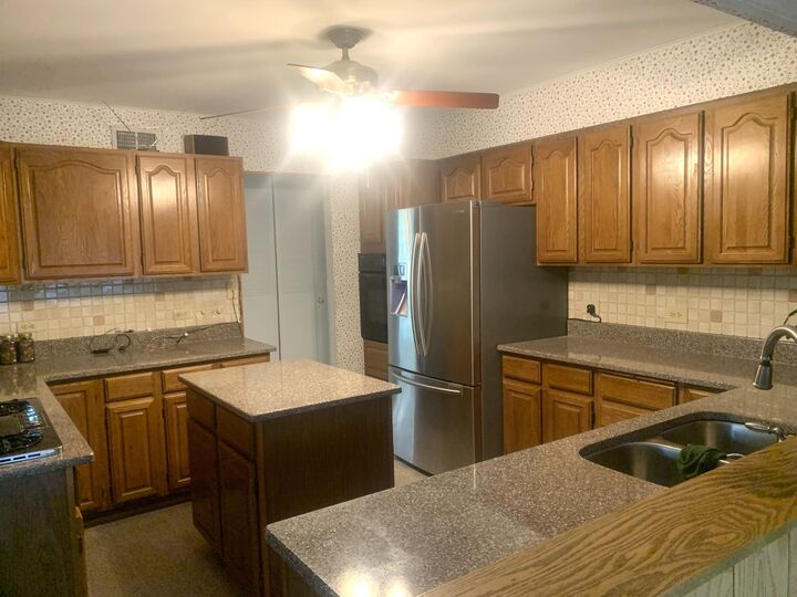 Property Photo:  1285 Appleby Court  IL 60060 