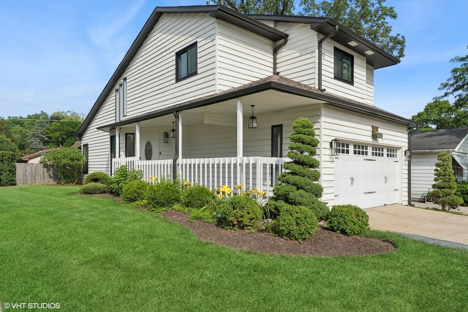 Property Photo:  1315 Ardmore Drive  IL 60073 
