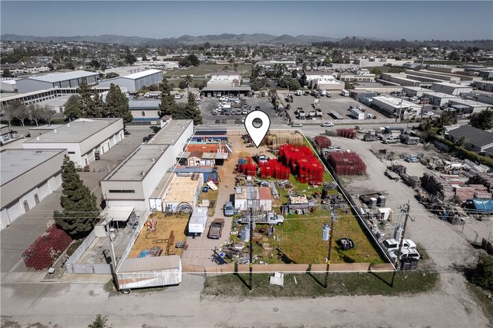 Property Photo: 978 Griffin Street CA 93433