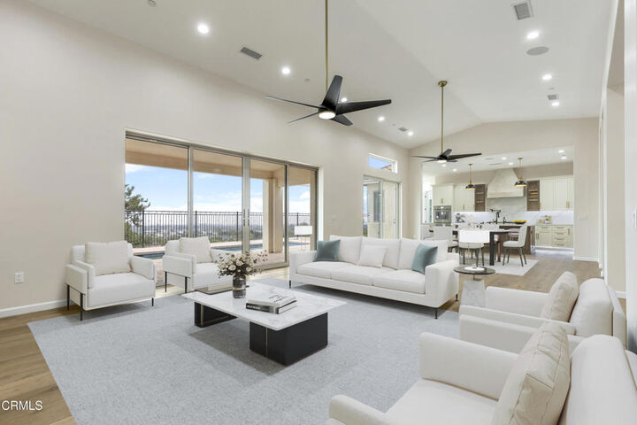 Property Photo:  6174 Cobblestone Drive  CA 93003 