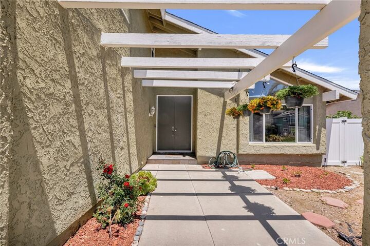 Property Photo:  187 Silas Avenue  CA 91320 