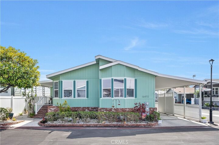 16472 Kailua Lane  Huntington Beach CA 92649 photo