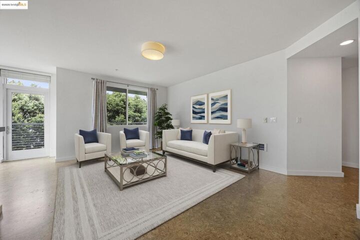 Property Photo:  3090 Glascock Street 211  CA 94601 