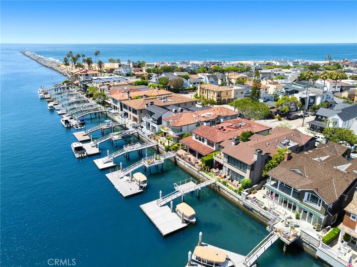 Property Photo:  2238 Channel Road  CA 92661 