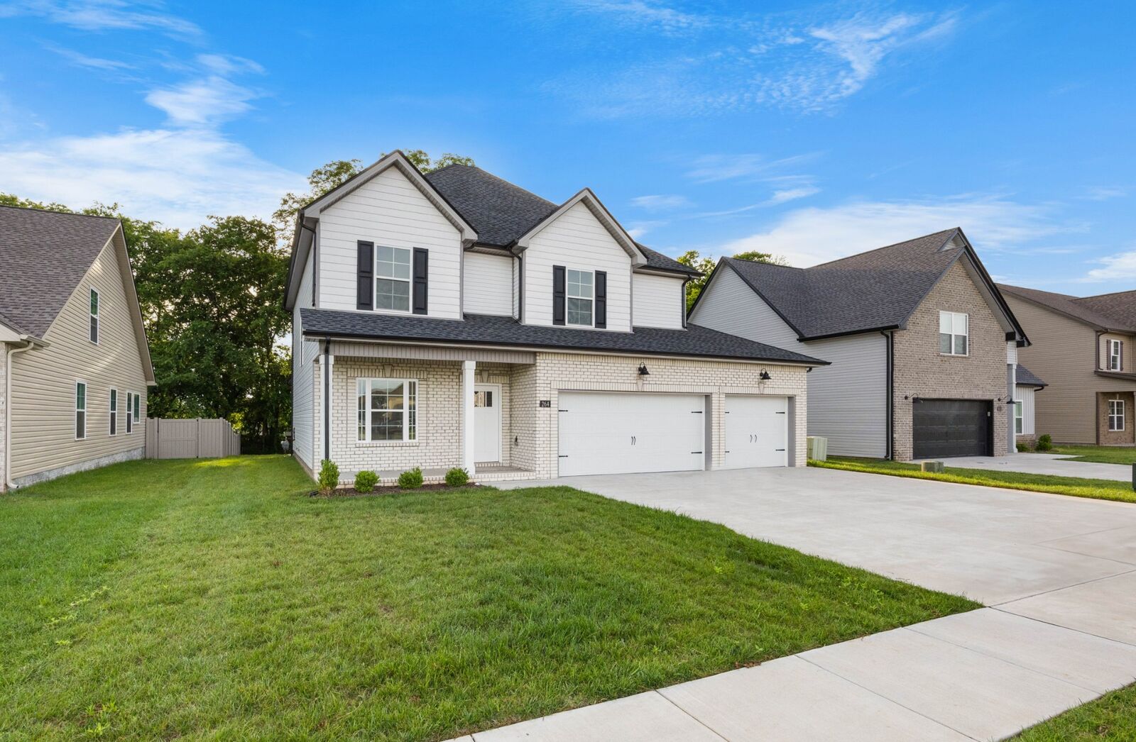 Property Photo:  264 Kildeer Dr  TN 37040 
