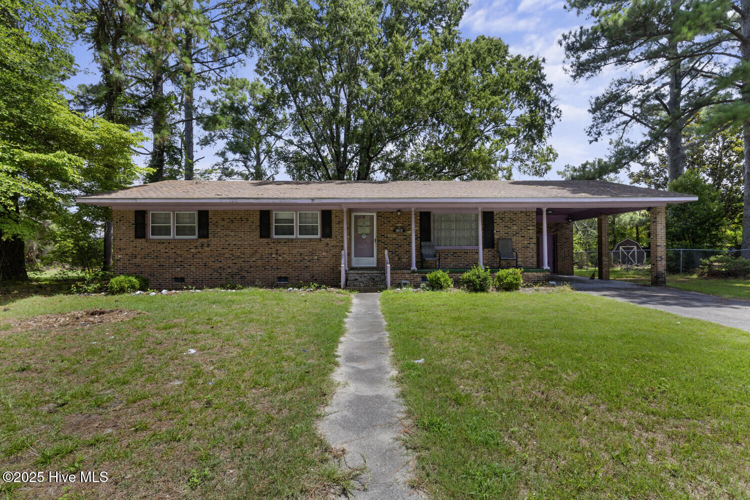 Property Photo:  1718 Washington Street  NC 28560 