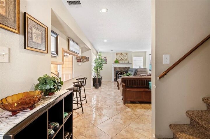 Property Photo: 1500 W Esplanade Avenue 35H LA 70065