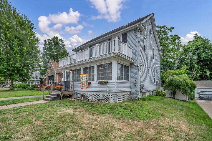 Property Photo: 308 E Baird Avenue OH 44203