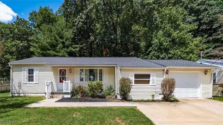 3025 Linden Avenue  Zanesville OH 43701 photo