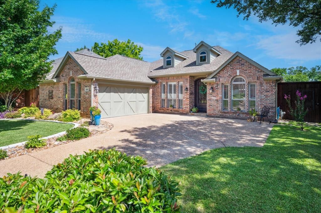 Property Photo: 508 Layton Drive TX 75019