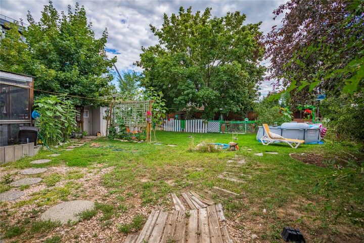 Photo de la propriété:  425 Leathead Road  BC V1X 2J3 