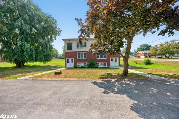 Property Photo: 195 Louisa St Street ON L0M 1S0