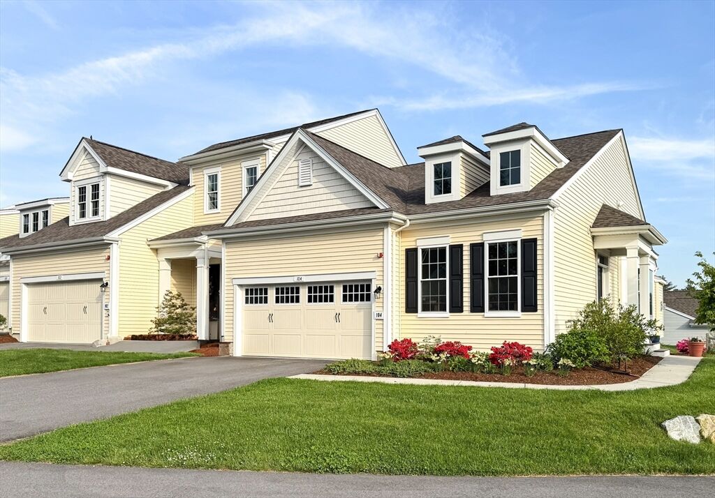 Property Photo:  104 Brooksmont Dr 104  MA 01746 